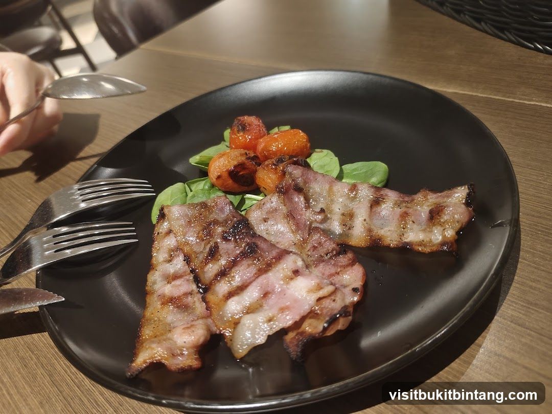 Grilled Bacon and Tomatoes