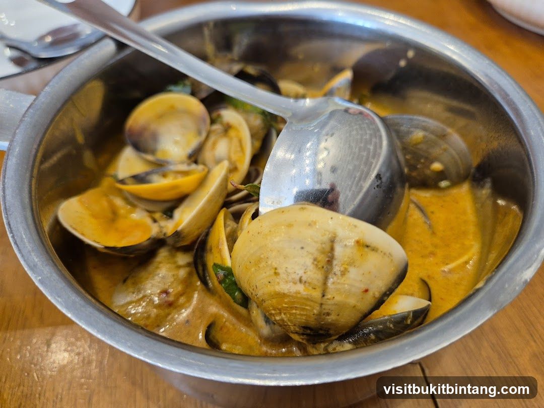 Steamed Clams in Sauce