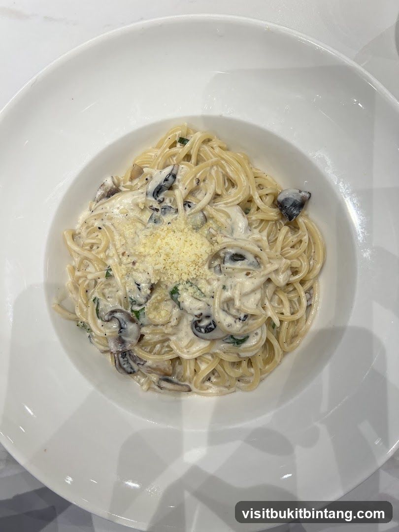 Mushroom Cream Pasta