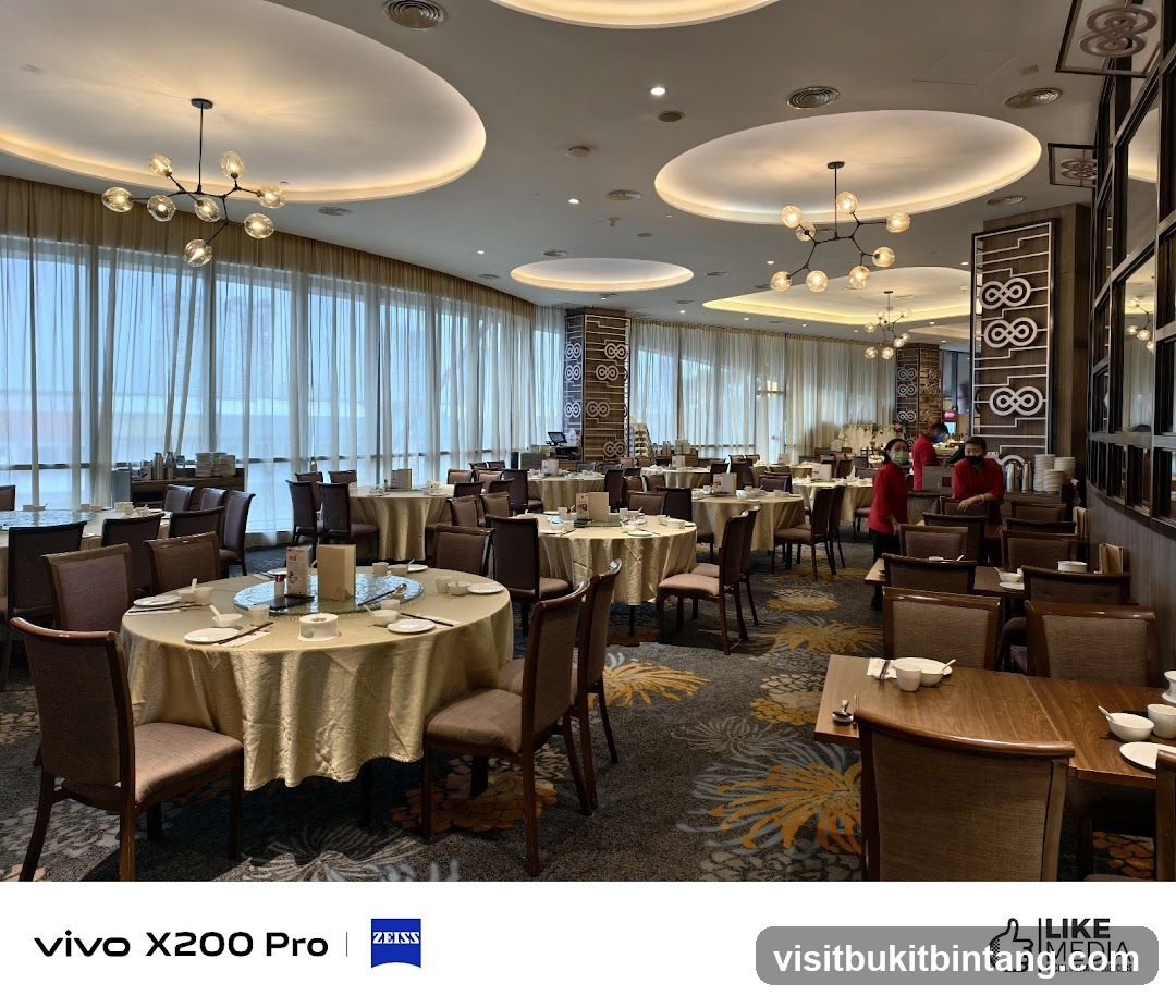 Restaurant Dining Room