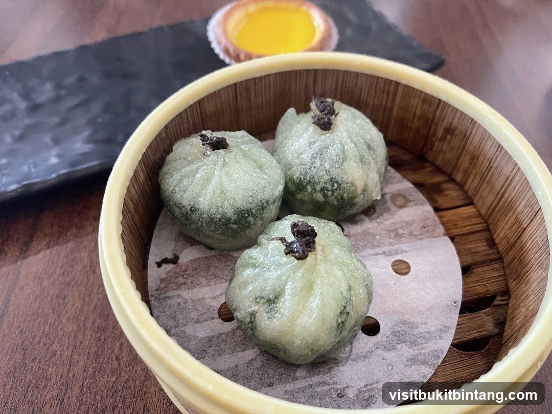 Steamed Dumplings and Egg Tart