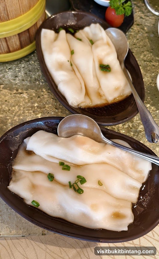 Steamed Rice Rolls