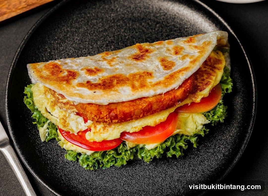 Savory Wrap with Egg and Tomato