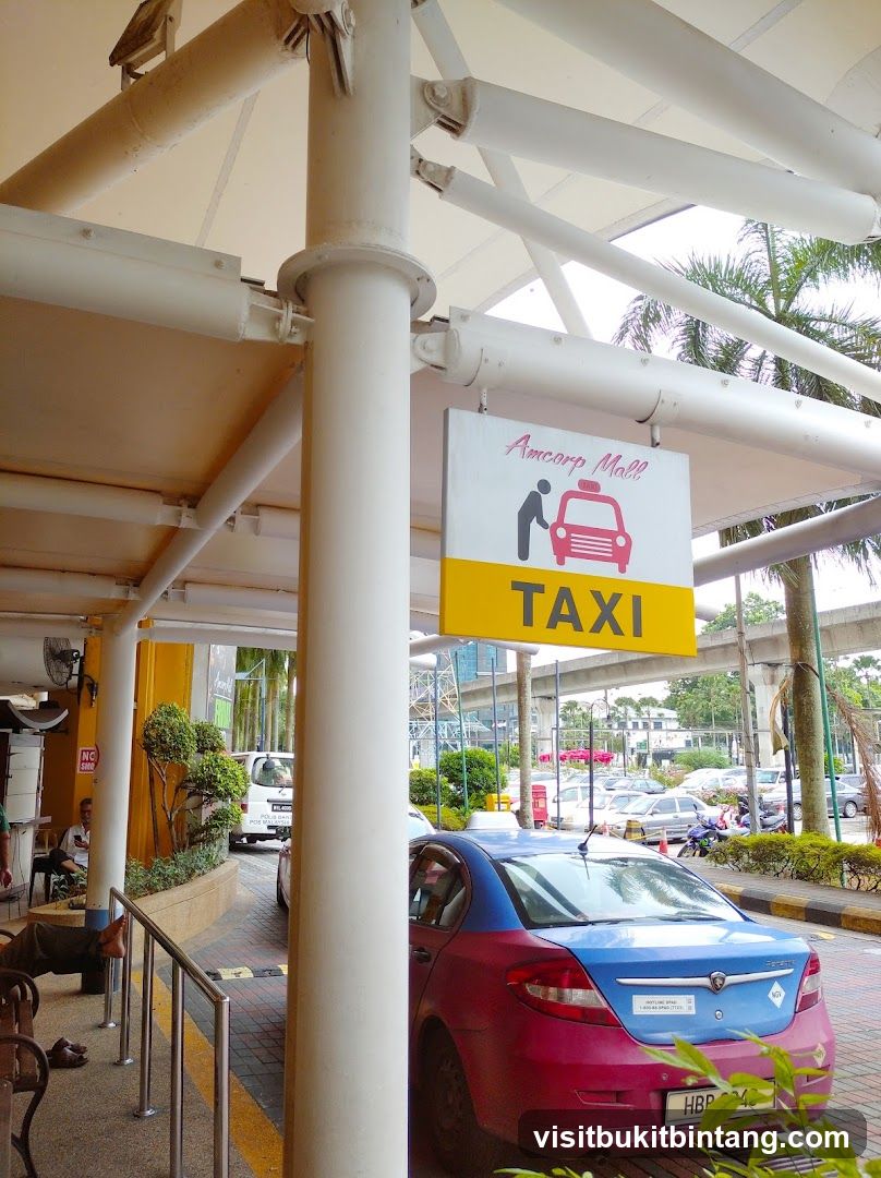 Amcorp Mall Taxi Stand