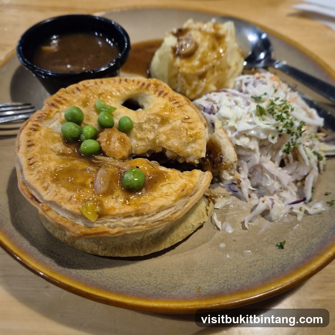 Pie with Mashed Potatoes and Coleslaw