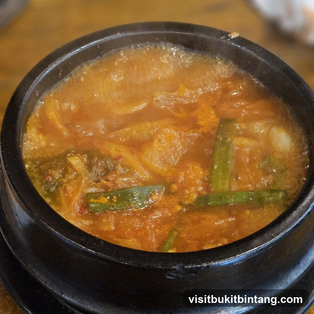 Kimchi Stew