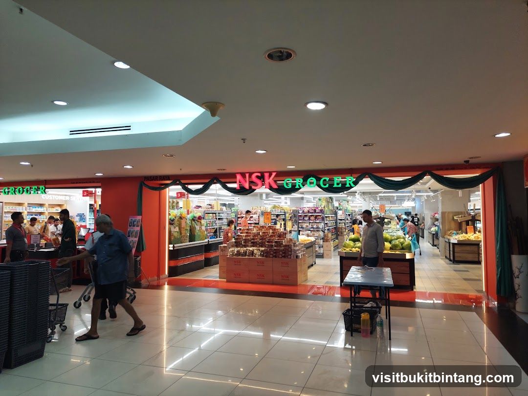NSK Grocer, Amcorp Mall