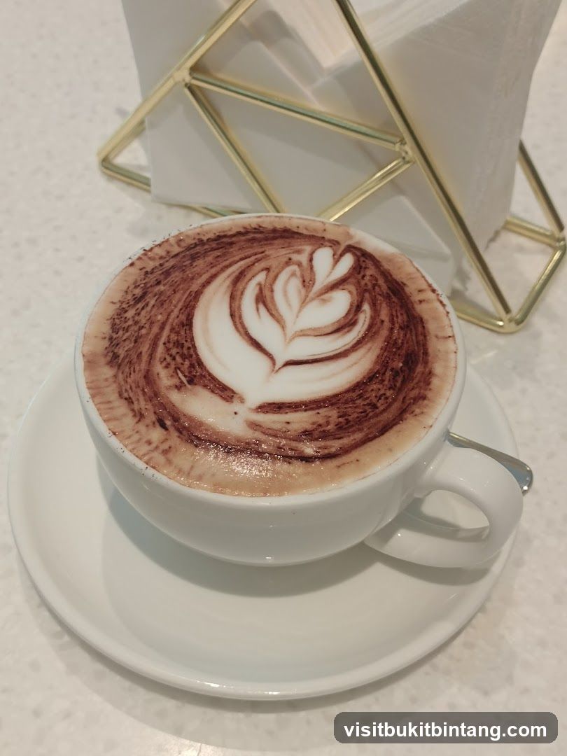 Cappuccino with Latte Art