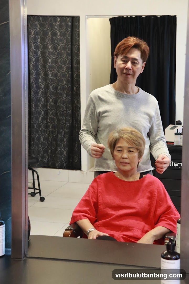 Hairdresser and Client