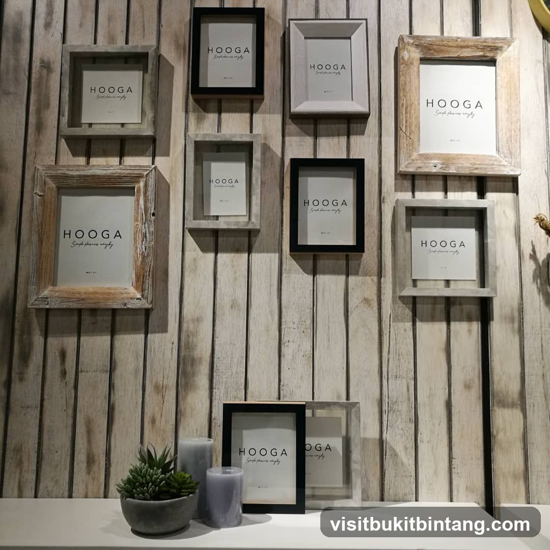 Photo Frames Display