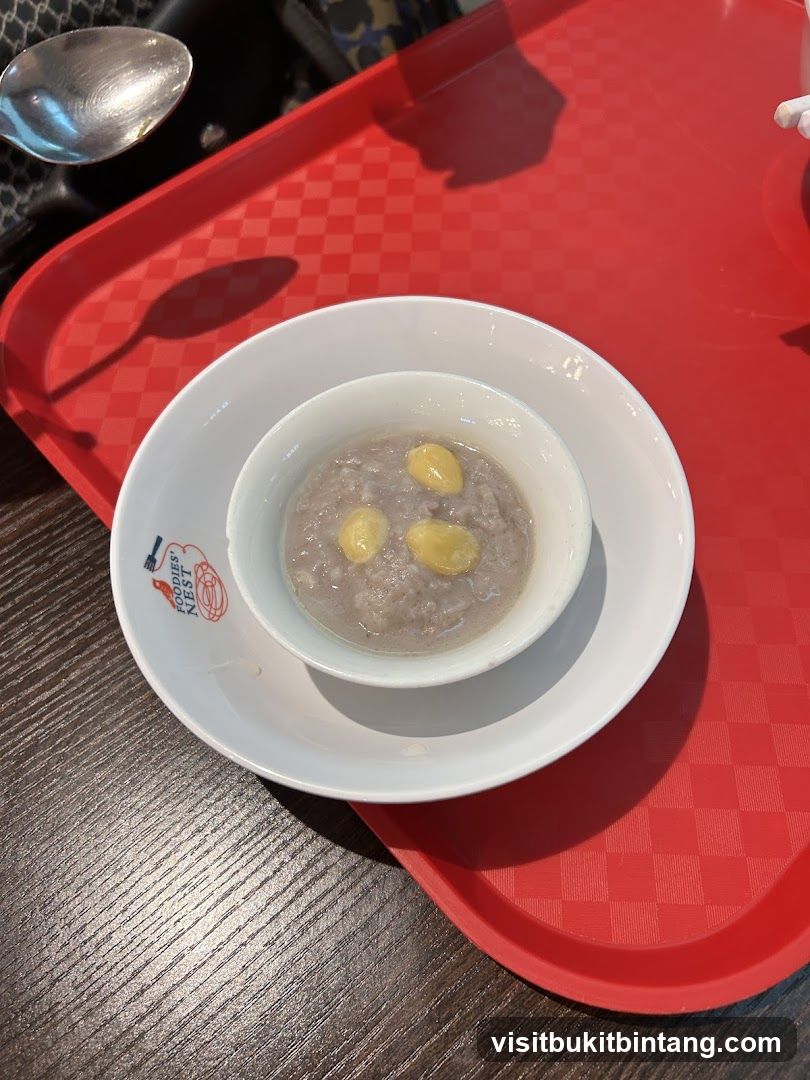 Dessert with Ginkgo Nuts