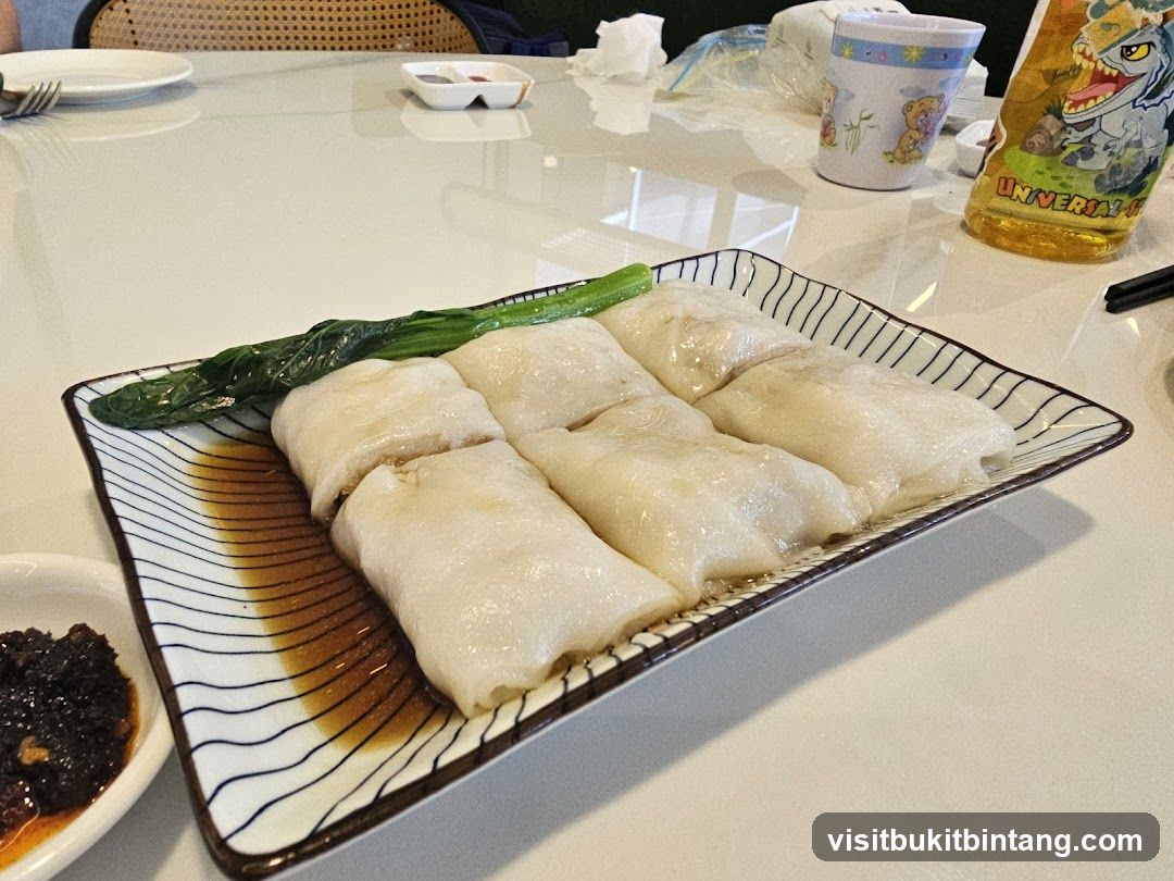 Steamed Rice Rolls with Greens