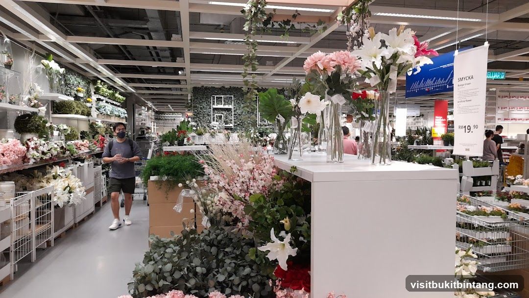 Artificial Flowers Display