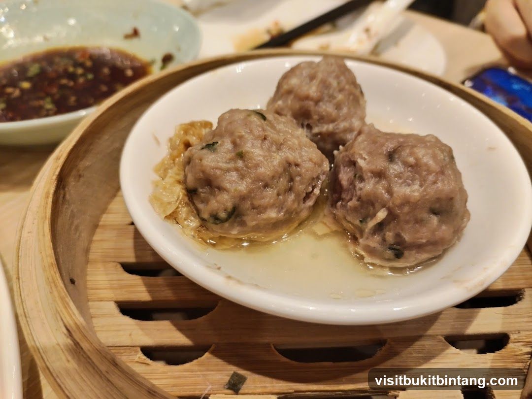 Steamed Meatballs