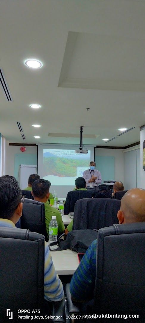 Presentation in a conference room