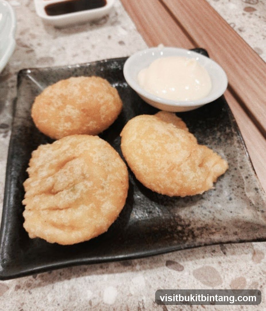 Fried Appetizers with Dip