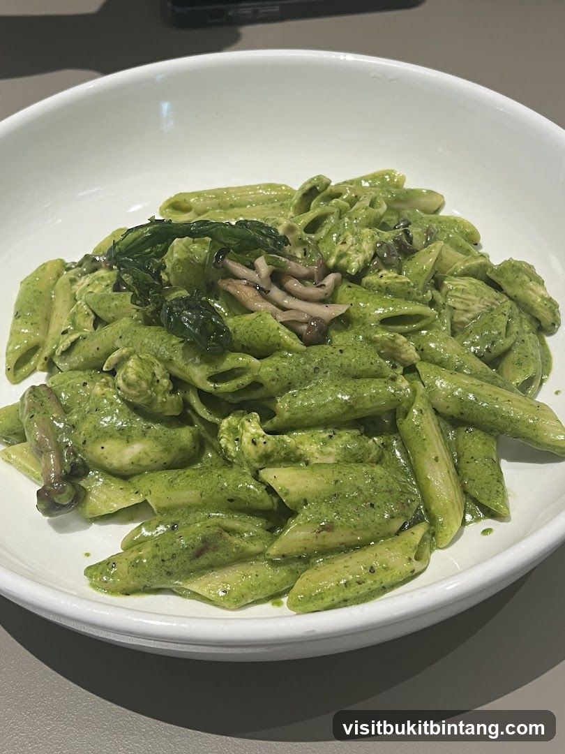 Penne Pasta with Green Sauce