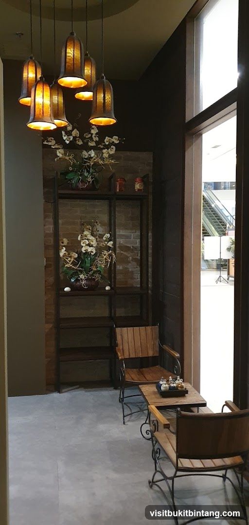 Interior seating area with decorative elements