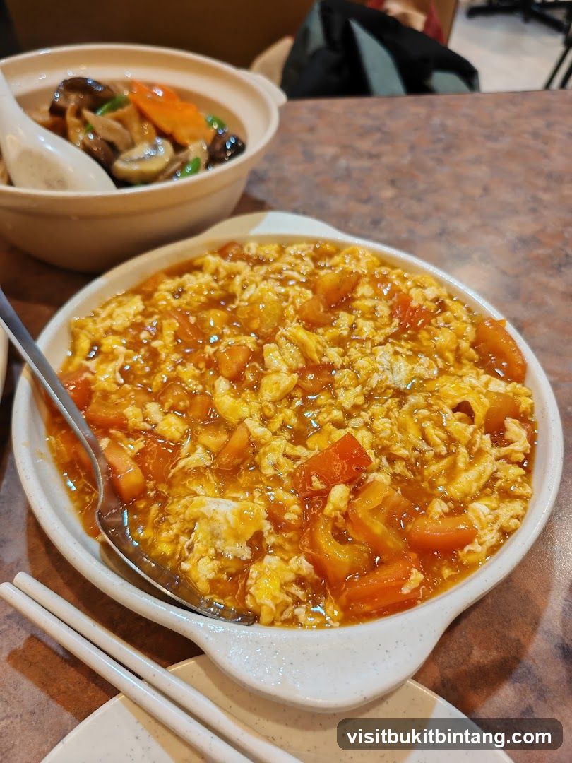 Scrambled Eggs with Tomatoes and Mushrooms