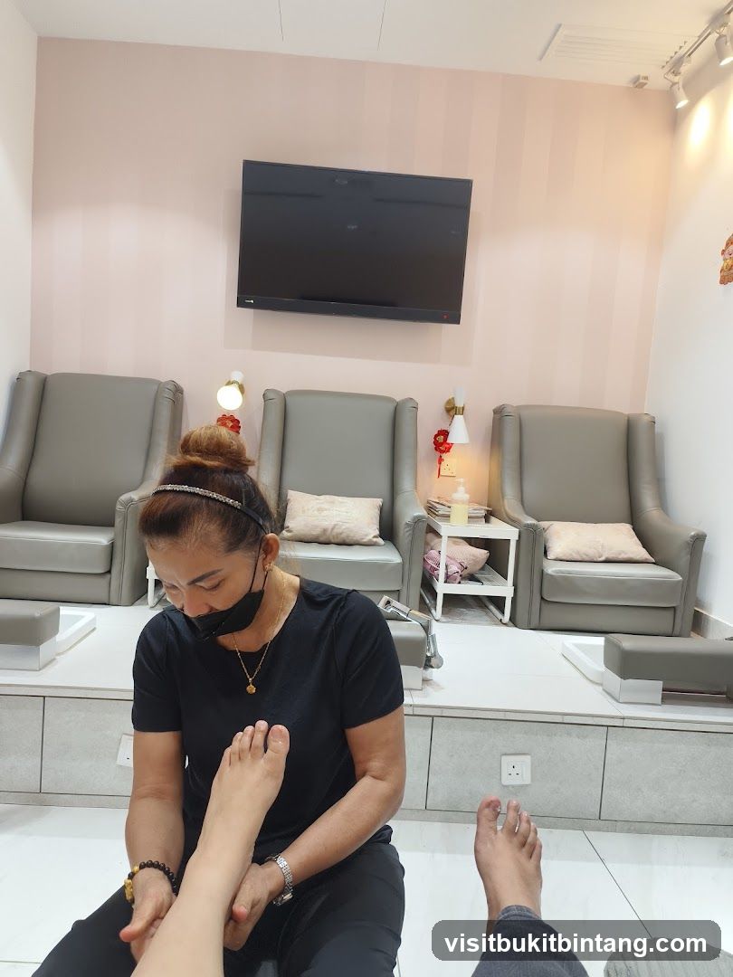 Nail Salon Foot Massage