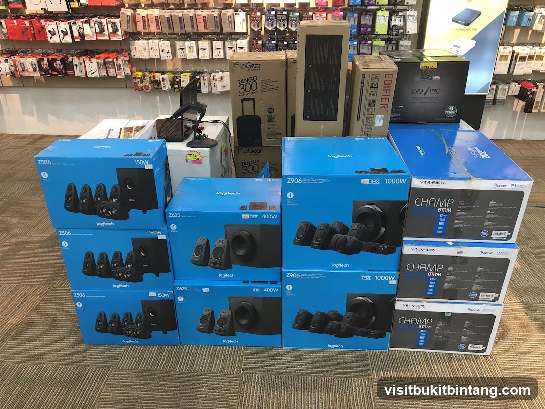 Electronics Store Display