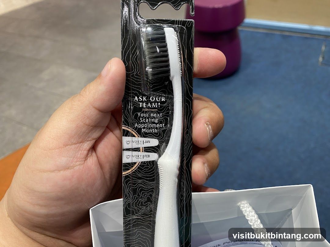 Toothbrush Packaging