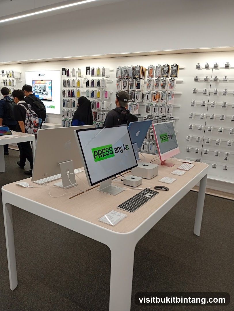 Apple Store Display