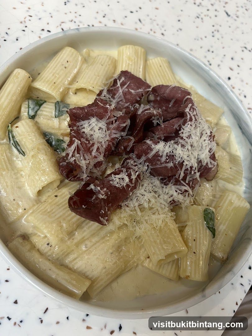 Pasta with Meat and Cheese