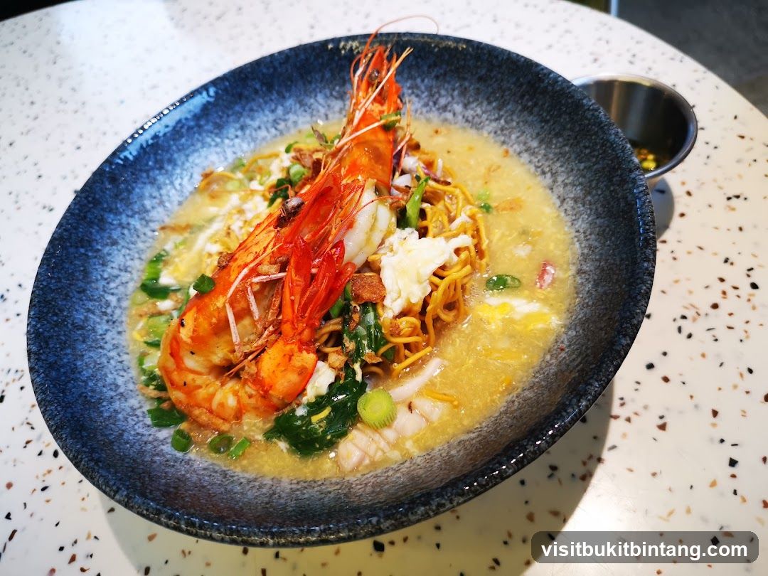 Noodle Dish with Shrimp