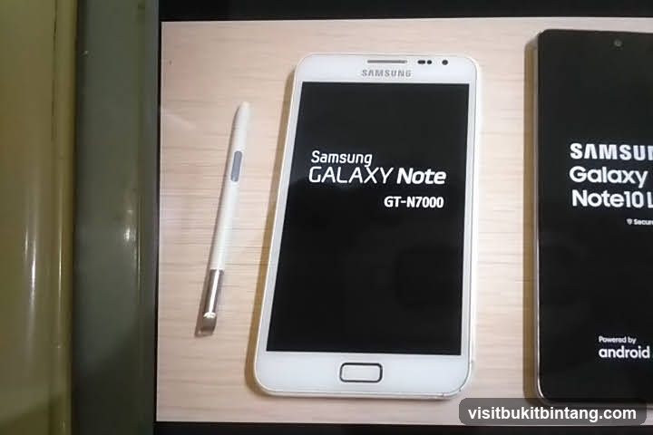 Samsung Galaxy Note Phones