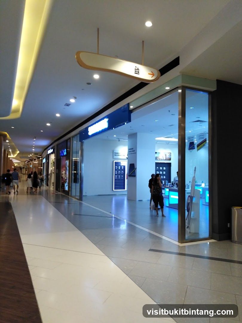 Samsung Atria Shopping Gallery
