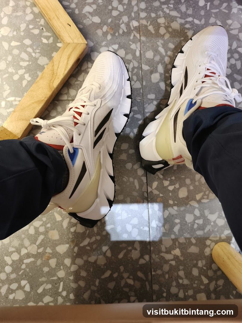 White Reebok Zig Kinetica II Shoes