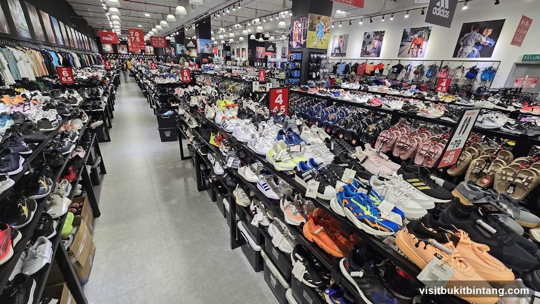 Sports Apparel and Footwear Store
