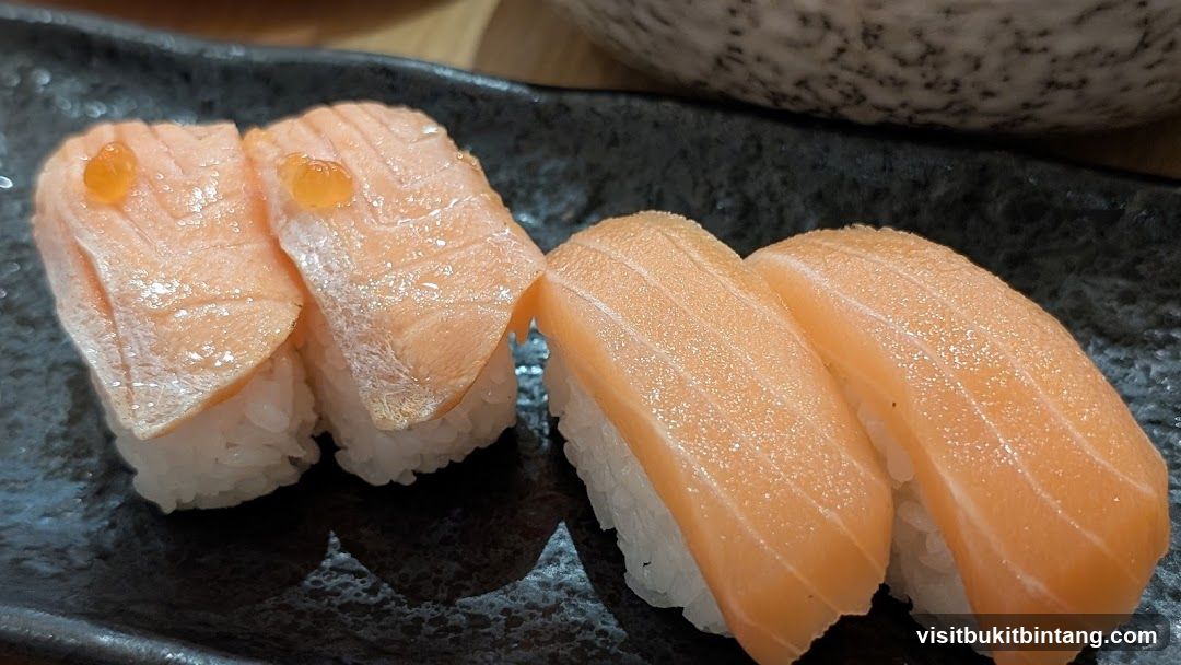 Salmon Nigiri Sushi
