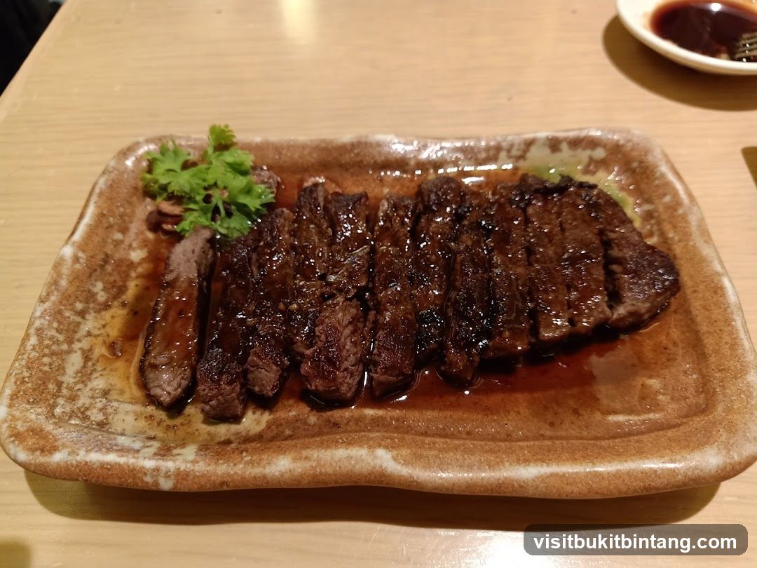Sliced Steak Dinner