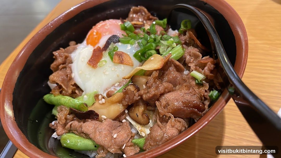 Beef and Egg Rice Bowl