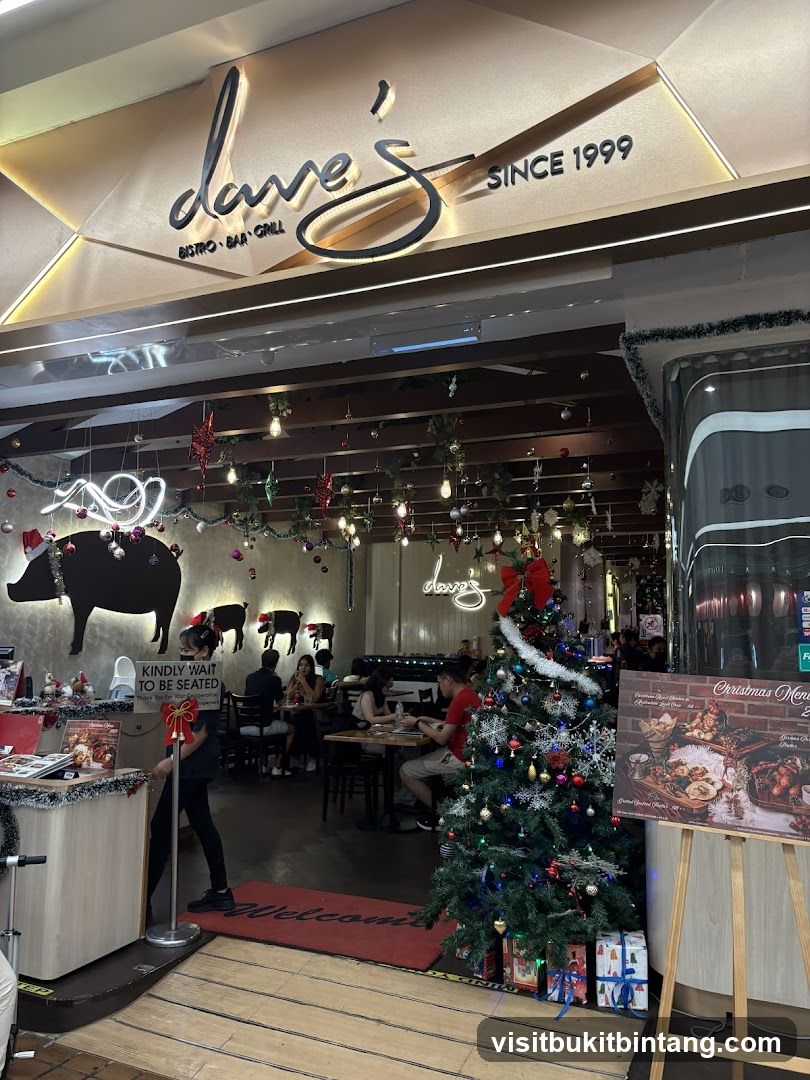 Dave's Bistro • Bar & Grill