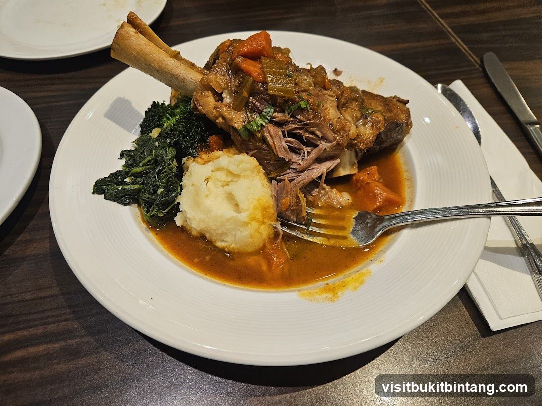 Braised Lamb Shank with Mashed Potatoes and Greens