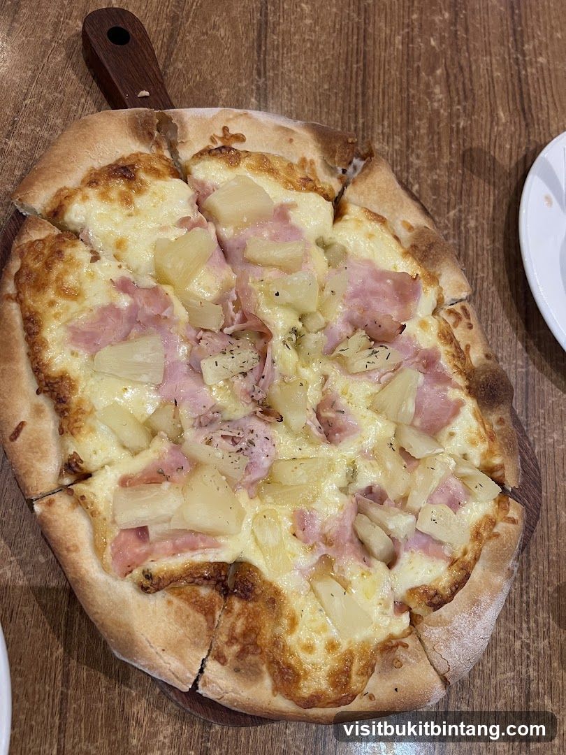 Hawaiian Pizza
