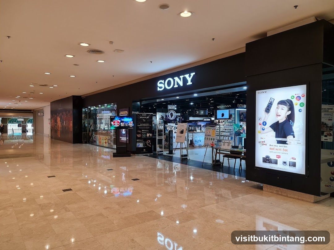 Sony Store The Curve