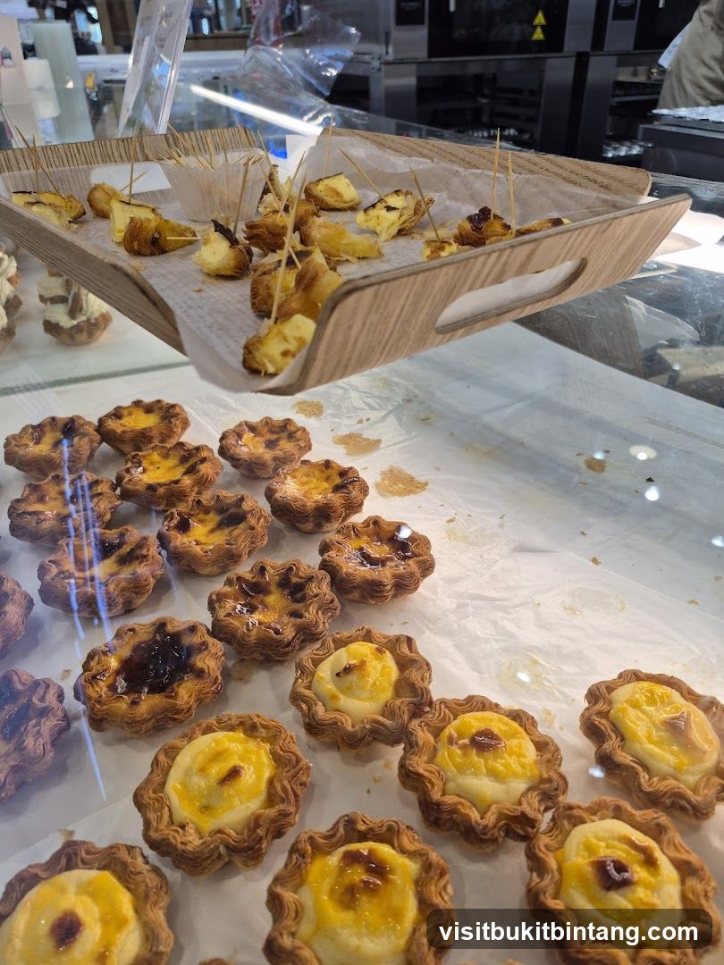 Milk & Barley ( The Curve ) - Best Egg Tart Petaling Jaya