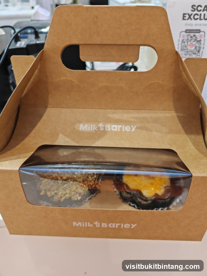 Takeaway Box with Pastries
