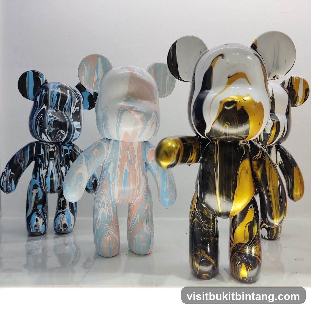 Bearbrick Figurines