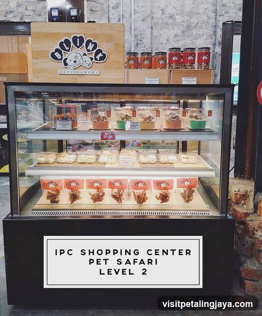 Pet Bakery Display Case