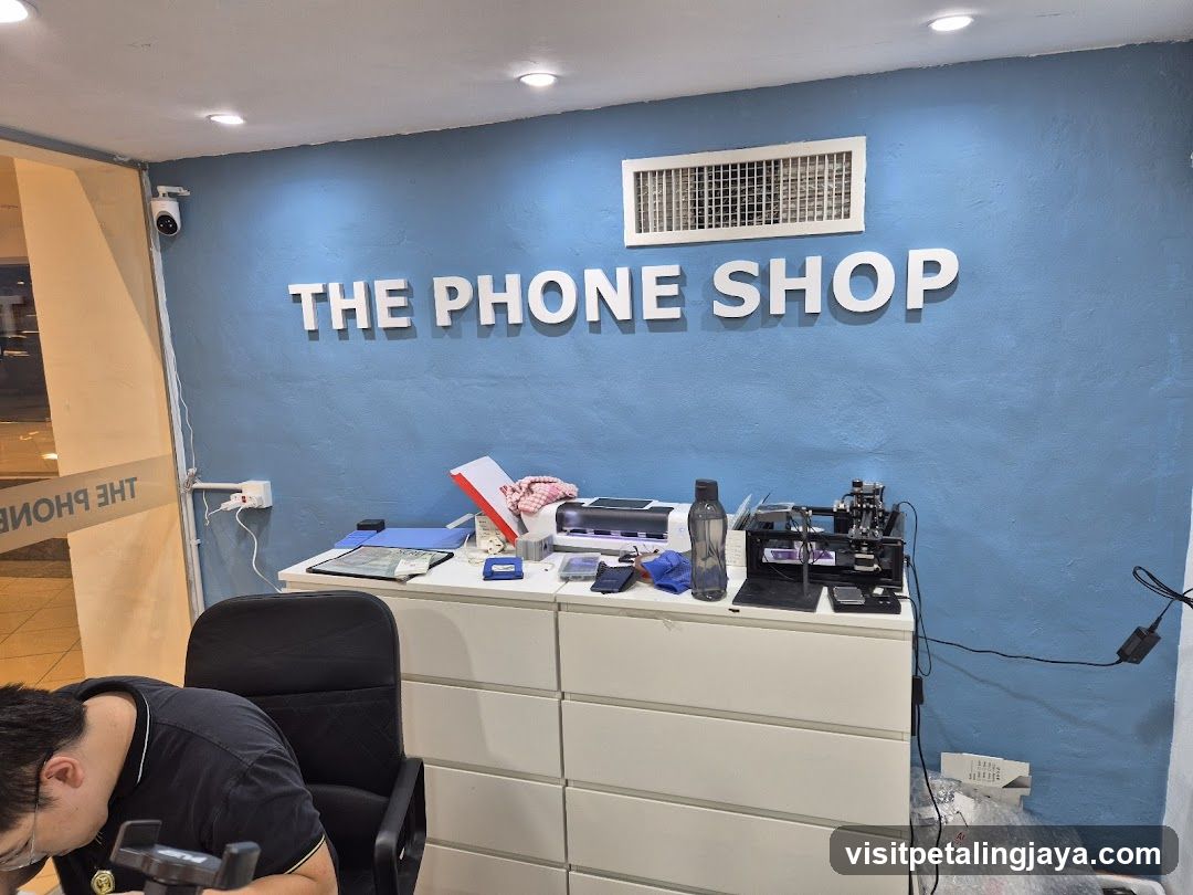The Phone Shop Interior