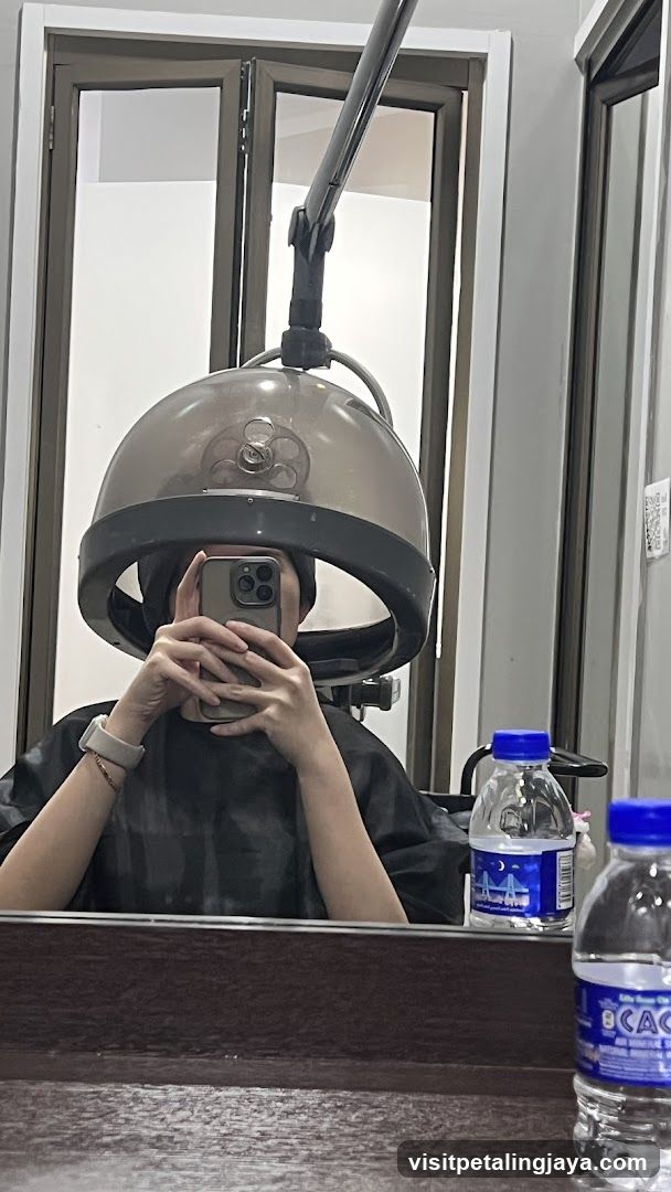 Hair Salon Interior