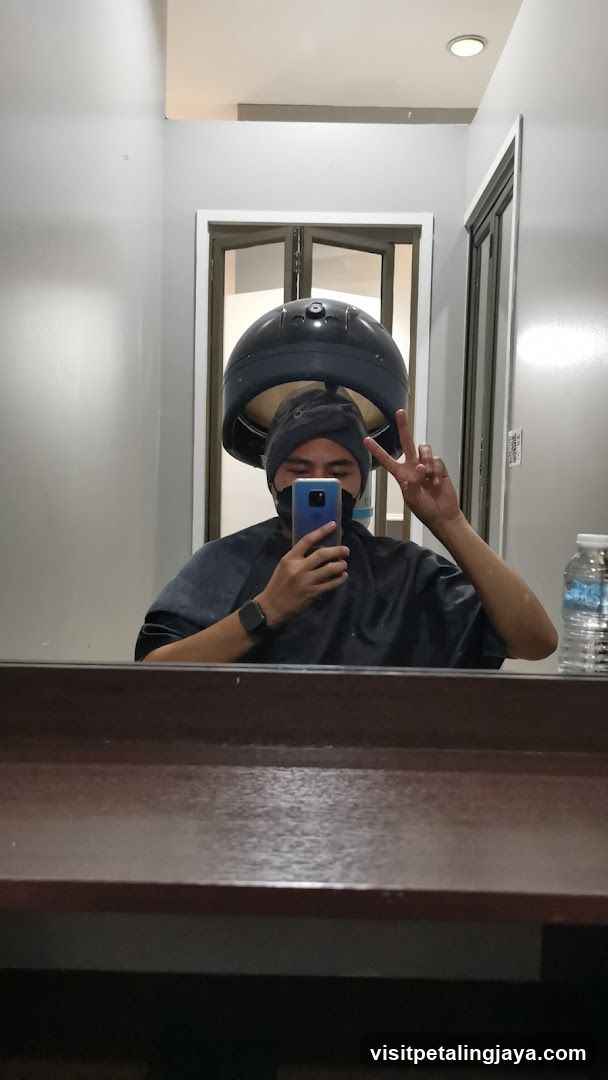 Hair Salon Interior Mirror Selfie