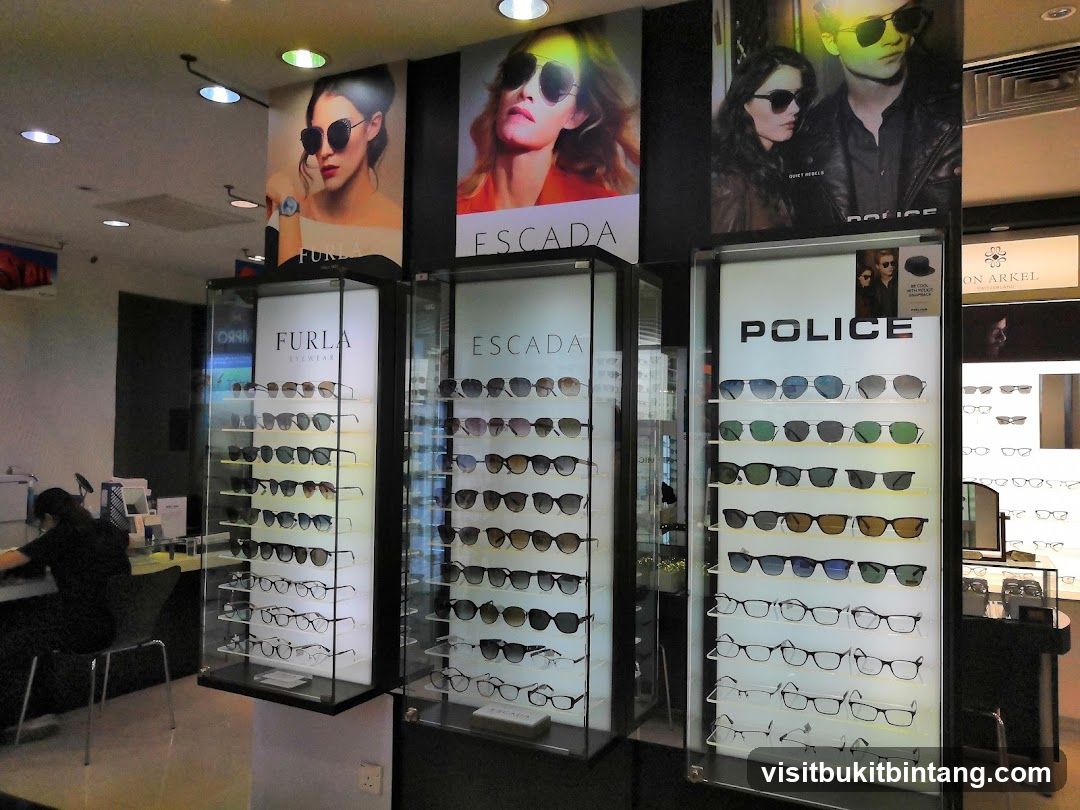Eyewear Store Display