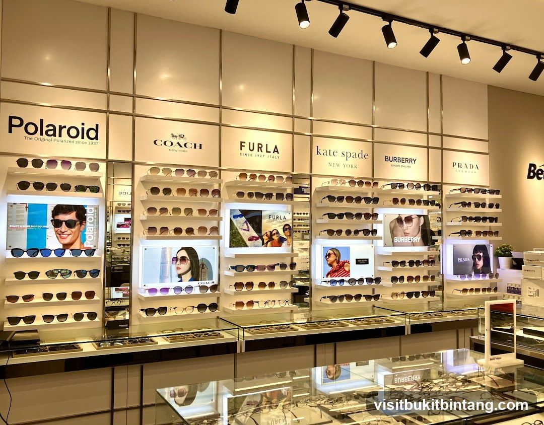 Eyewear Store Display