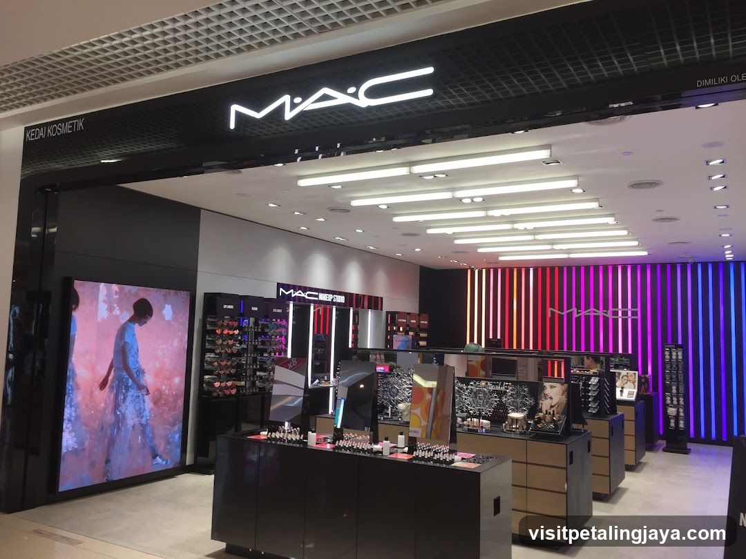 MAC COSMETICS - 1 UTAMA
